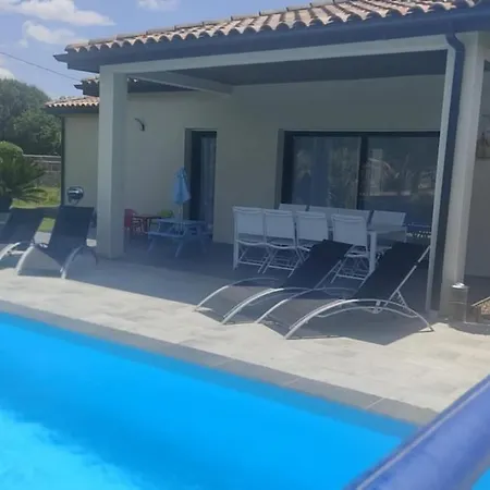 Maison Familiale Avec Piscine Lavillapalmyre Willa