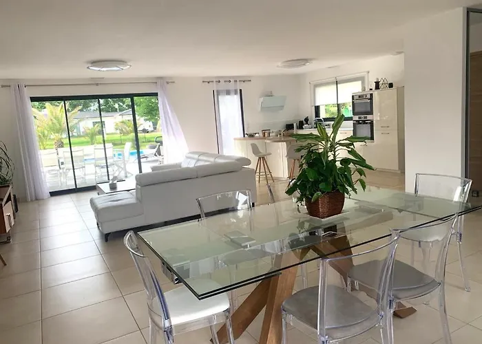 Maison Familiale Avec Piscine Lavillapalmyre *